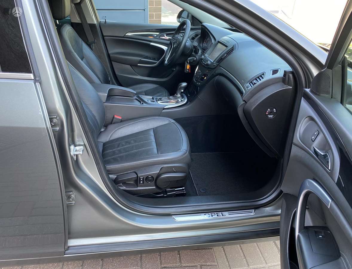 Opel Insignia, 2.0 l., Универсал