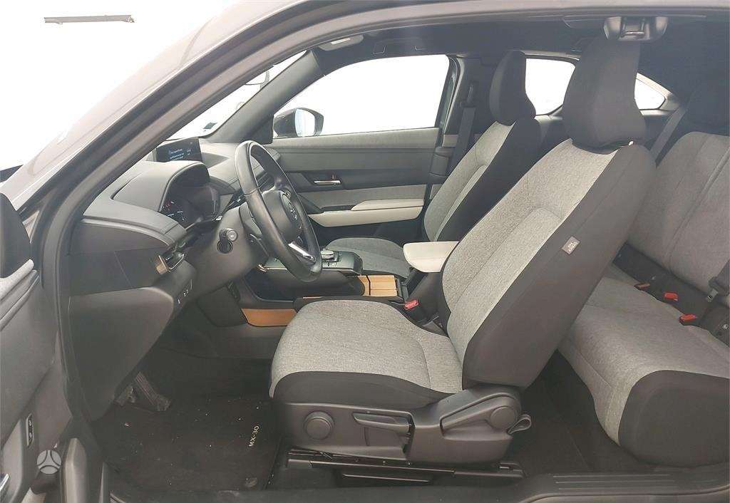 Mazda MX-30, 36 kWh, hatchback
