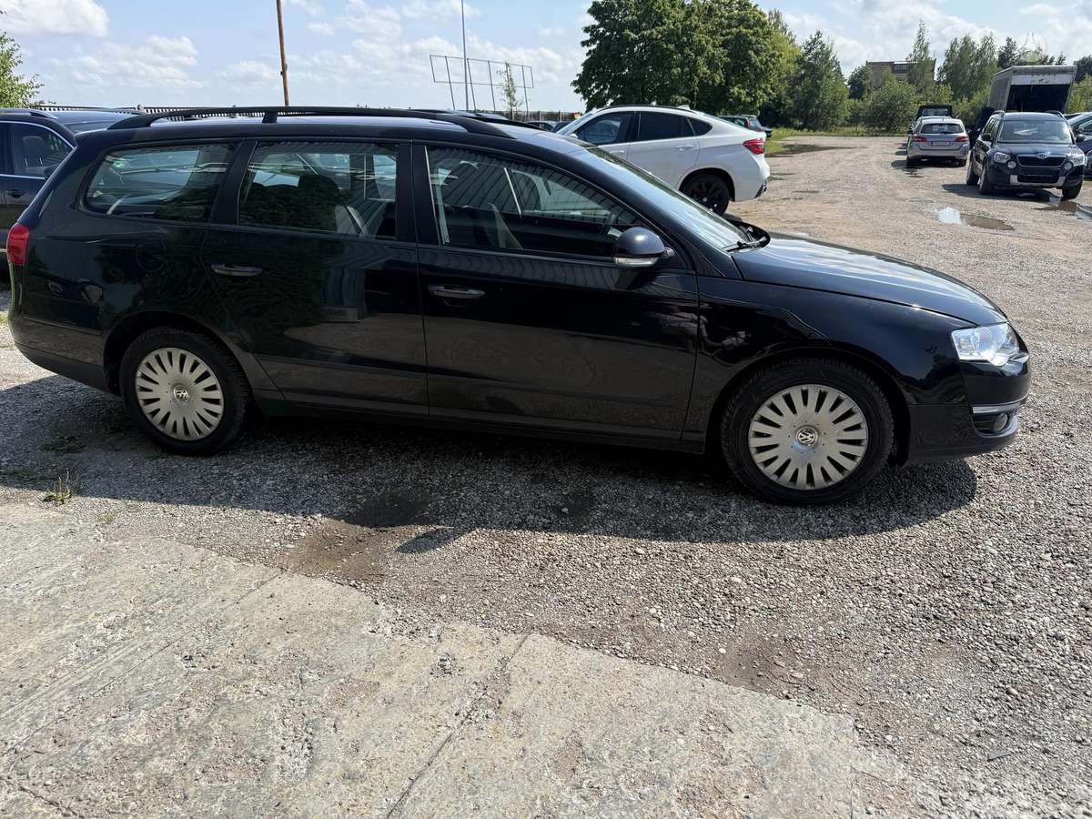 Volkswagen Passat, 2.0 l., Универсал
