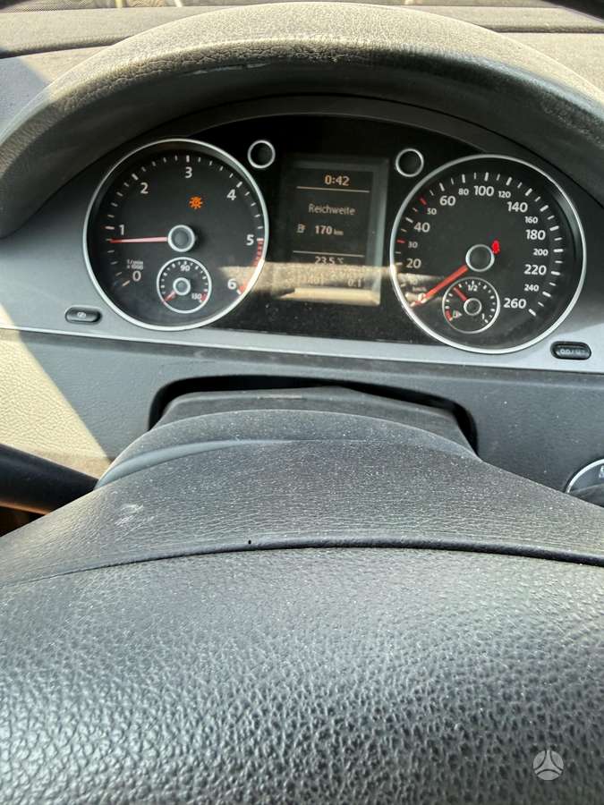 Volkswagen Passat, 2.0 l., Универсал