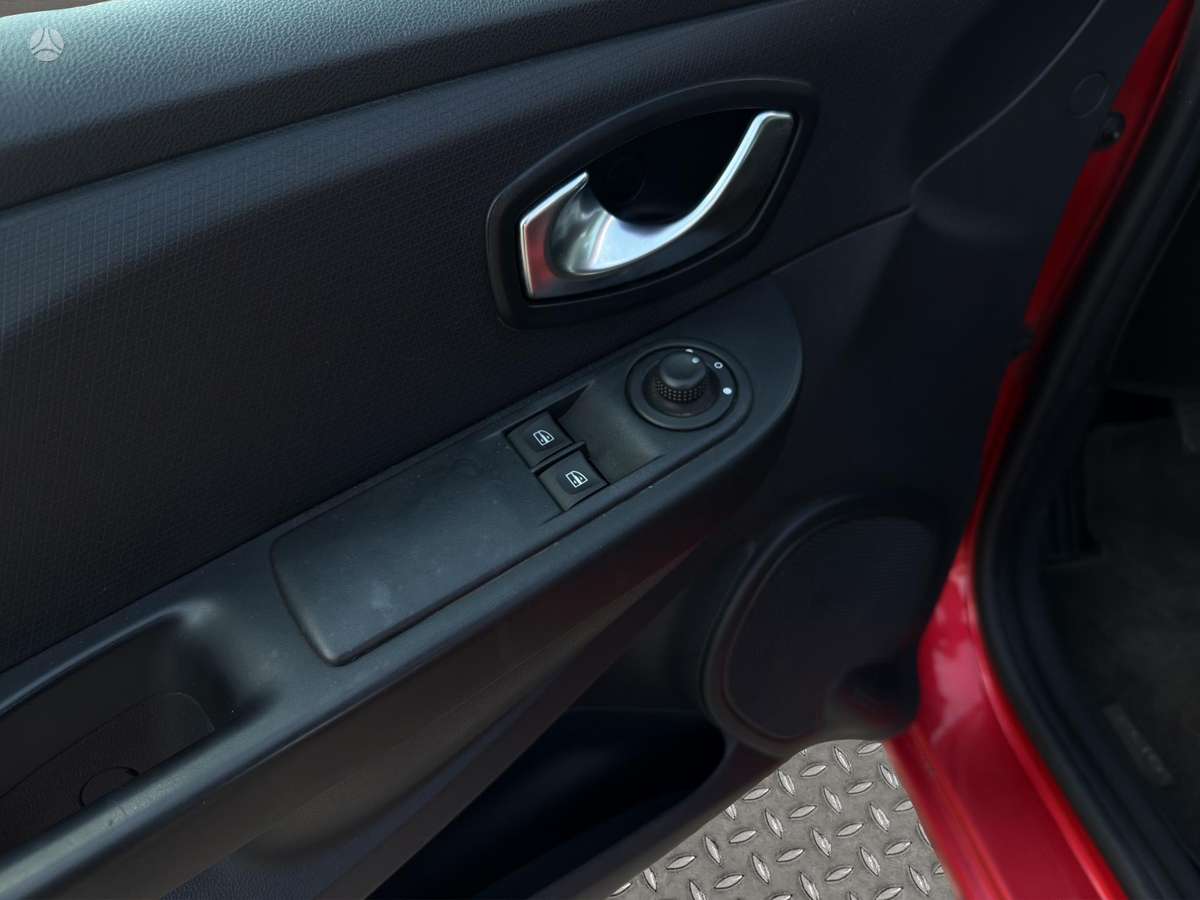 Renault Clio, 1.5 l., Хэтчбек