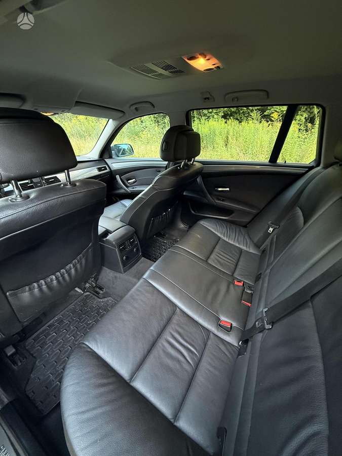 BMW 520, 2.0 l., Универсал