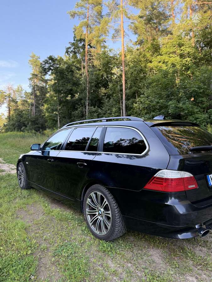 BMW 520, 2.0 l., Универсал