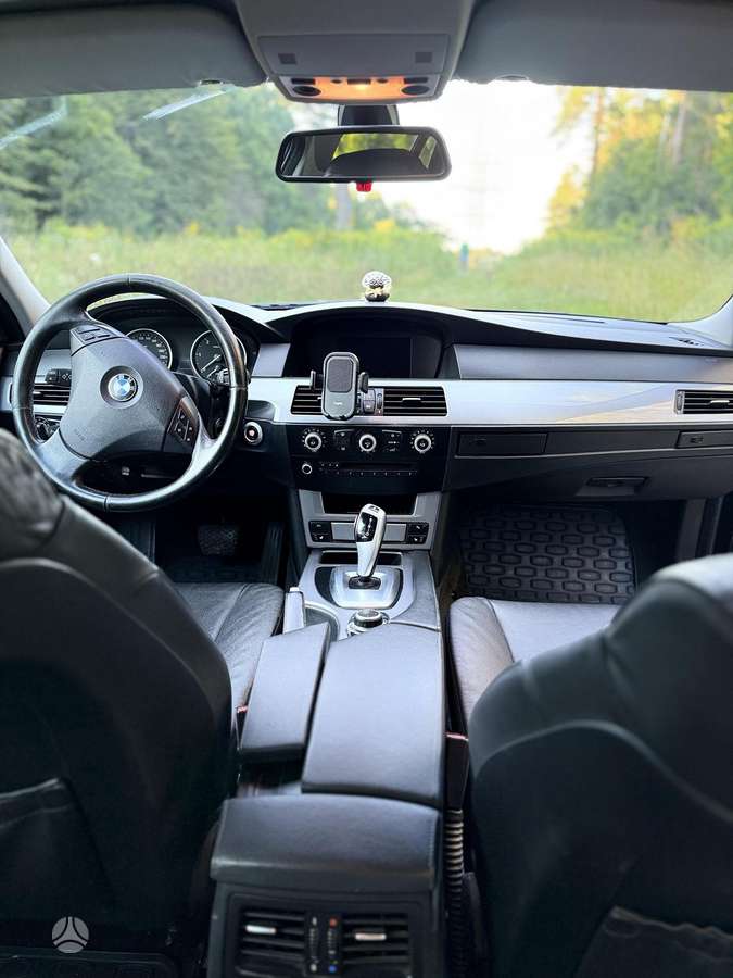 BMW 520, 2.0 l., wagon