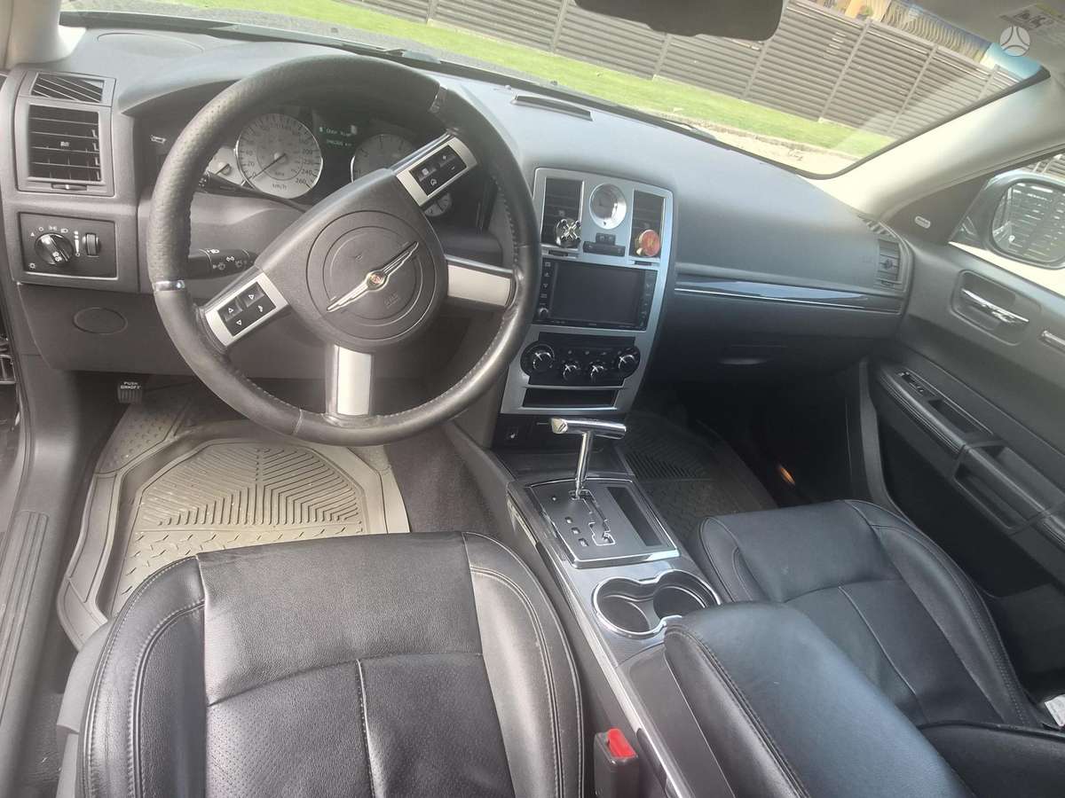 Chrysler 300C, 3.0 l., Универсал