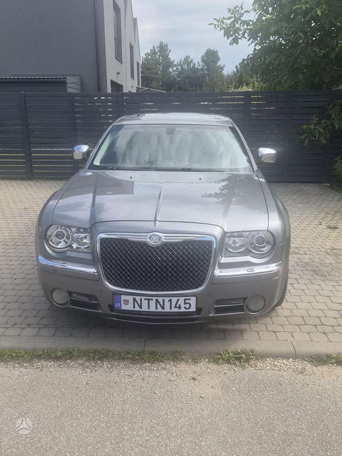 Chrysler 300C, 3.0 l., universalas