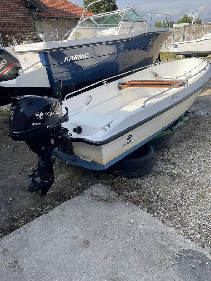 Hobby boat 420 clasic, plastic boats
