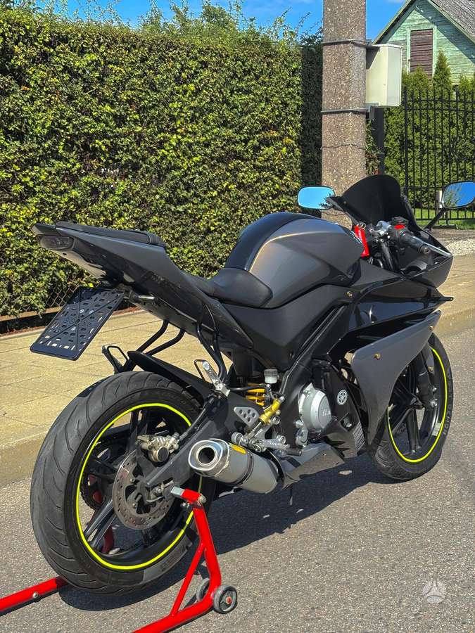 Yamaha YZF 125cc, superbikes
