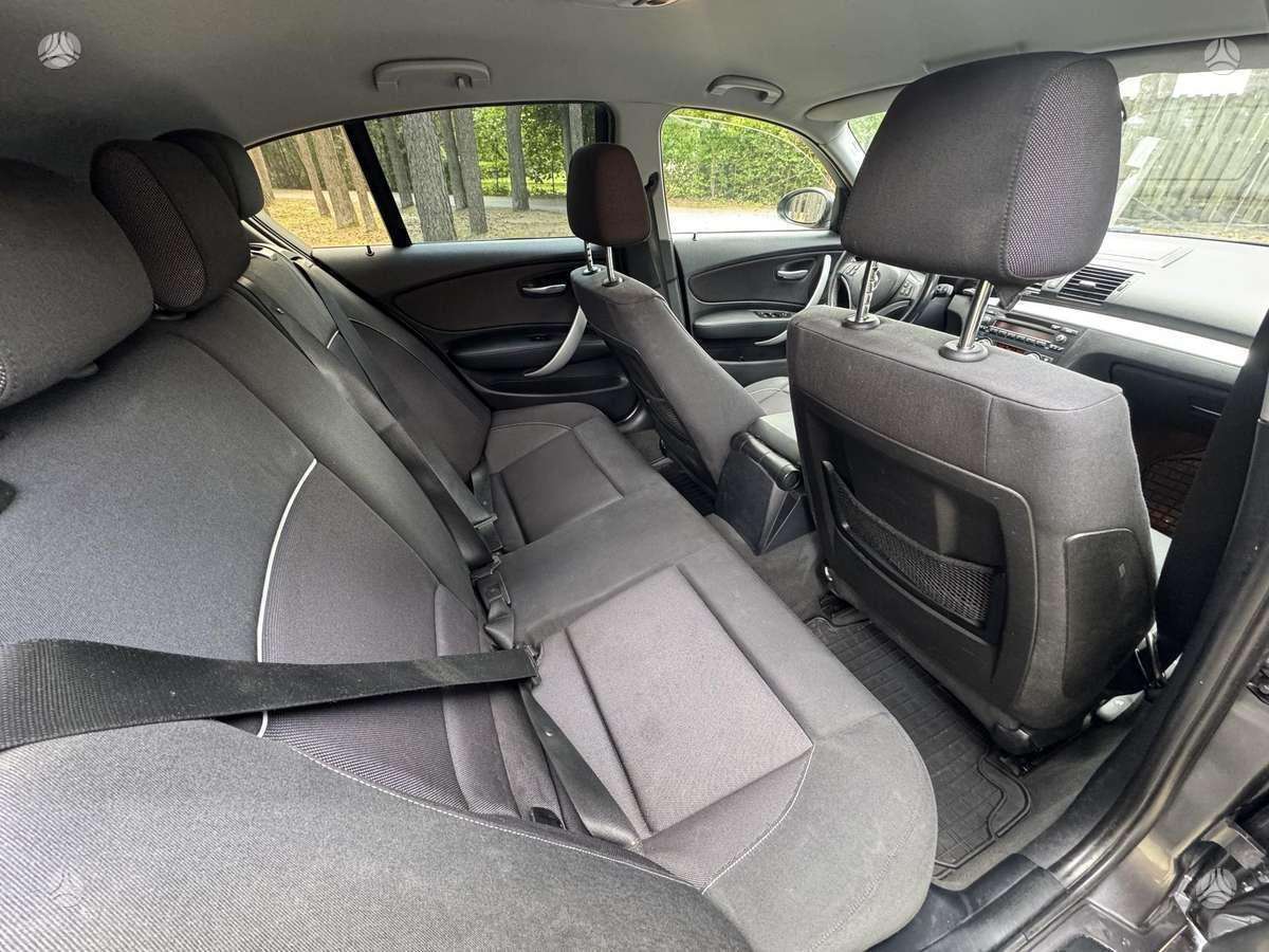 BMW 118, 2.0 l., hatchback