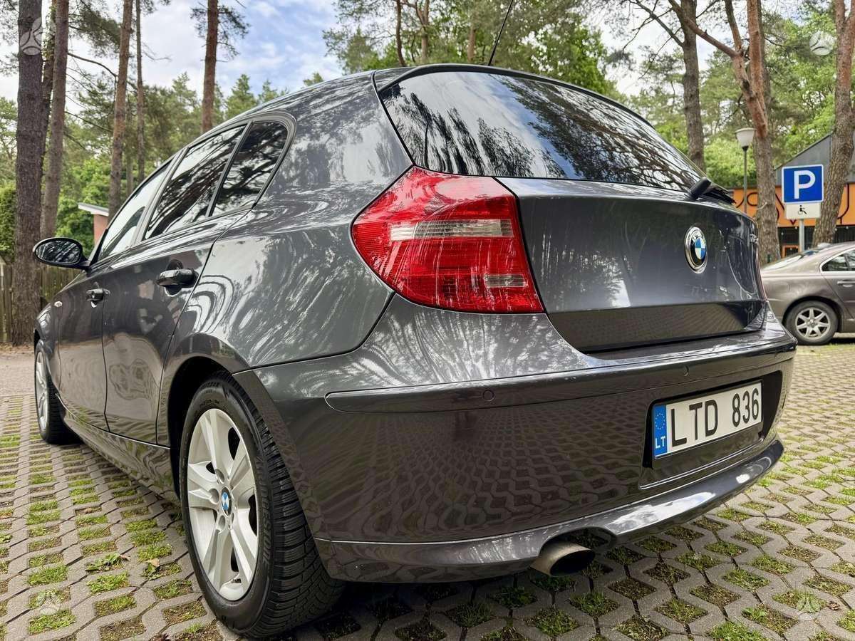 BMW 118, 2.0 l., hatchback