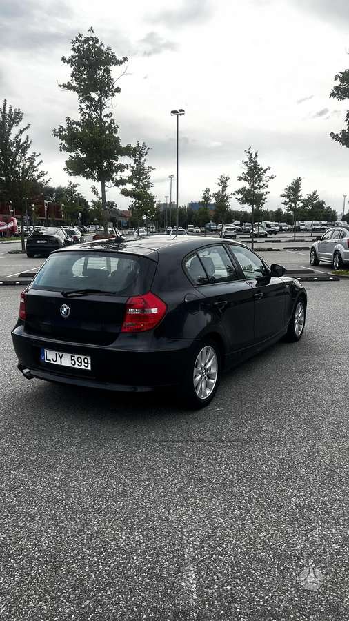 BMW 116, 2.0 l., Хэтчбек