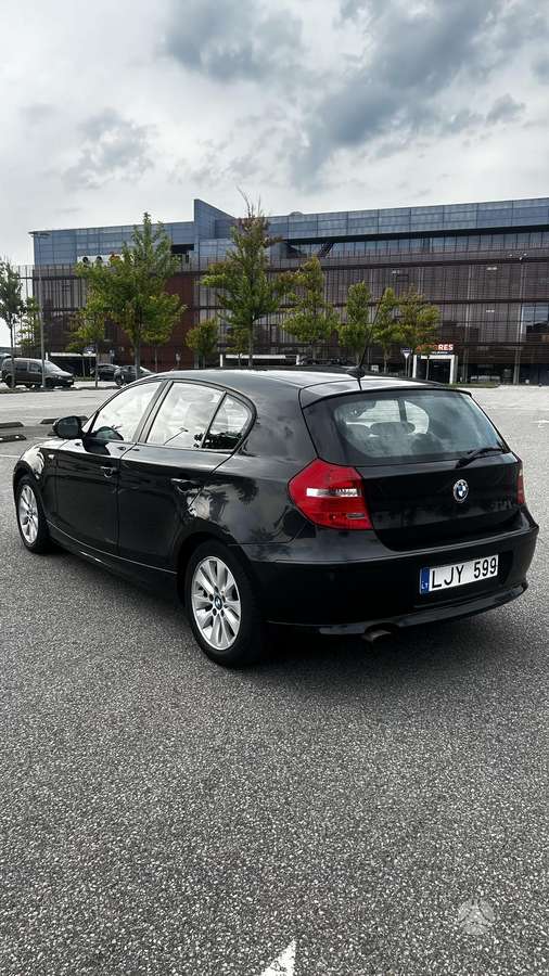 BMW 116, 2.0 l., Хэтчбек