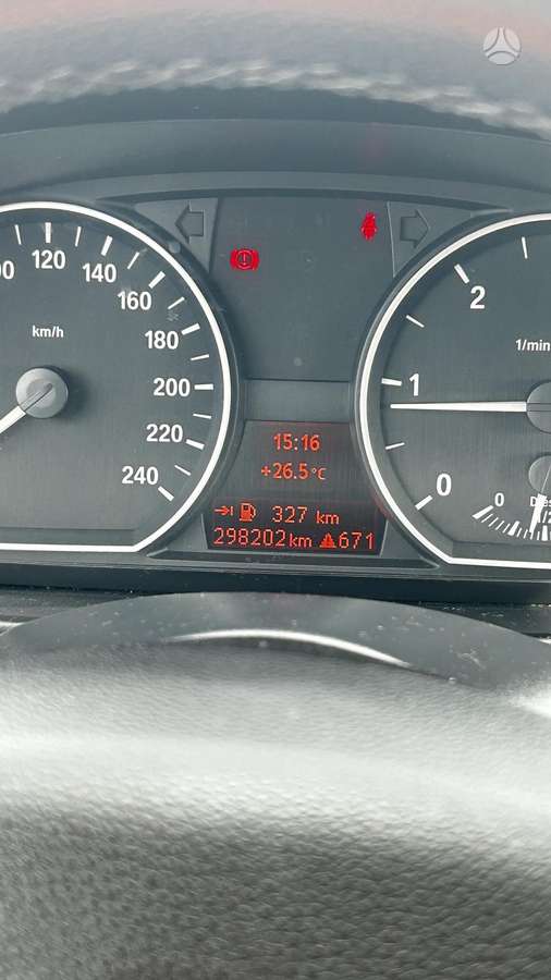 BMW 116, 2.0 l., hatchback