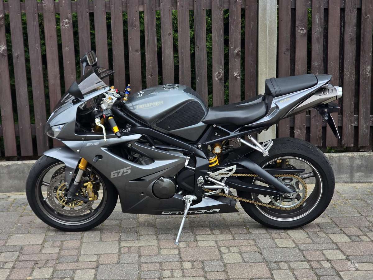 Triumph Daytona 675cc, superbikes