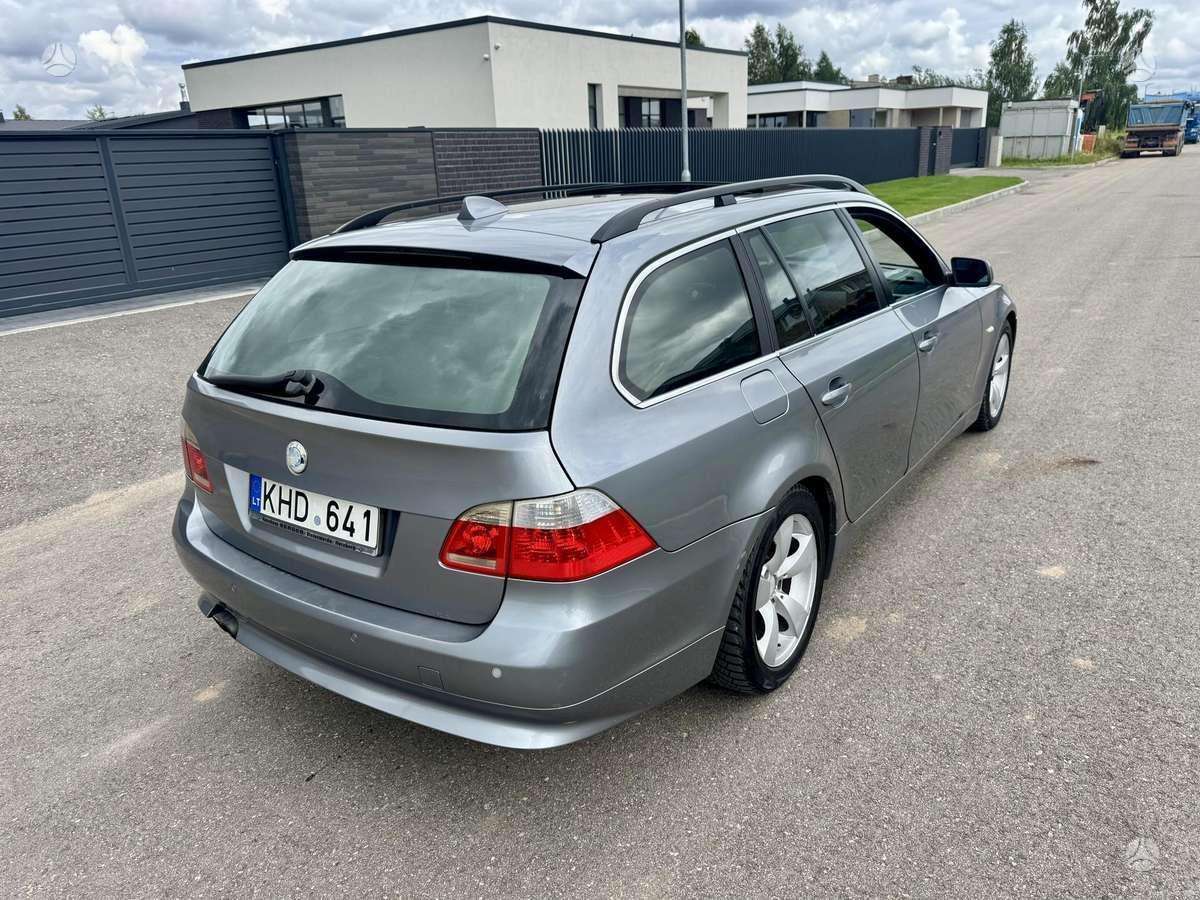 BMW 525, 2.5 l., Универсал