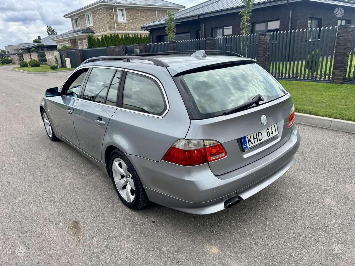 BMW 525, 2.5 l., Универсал