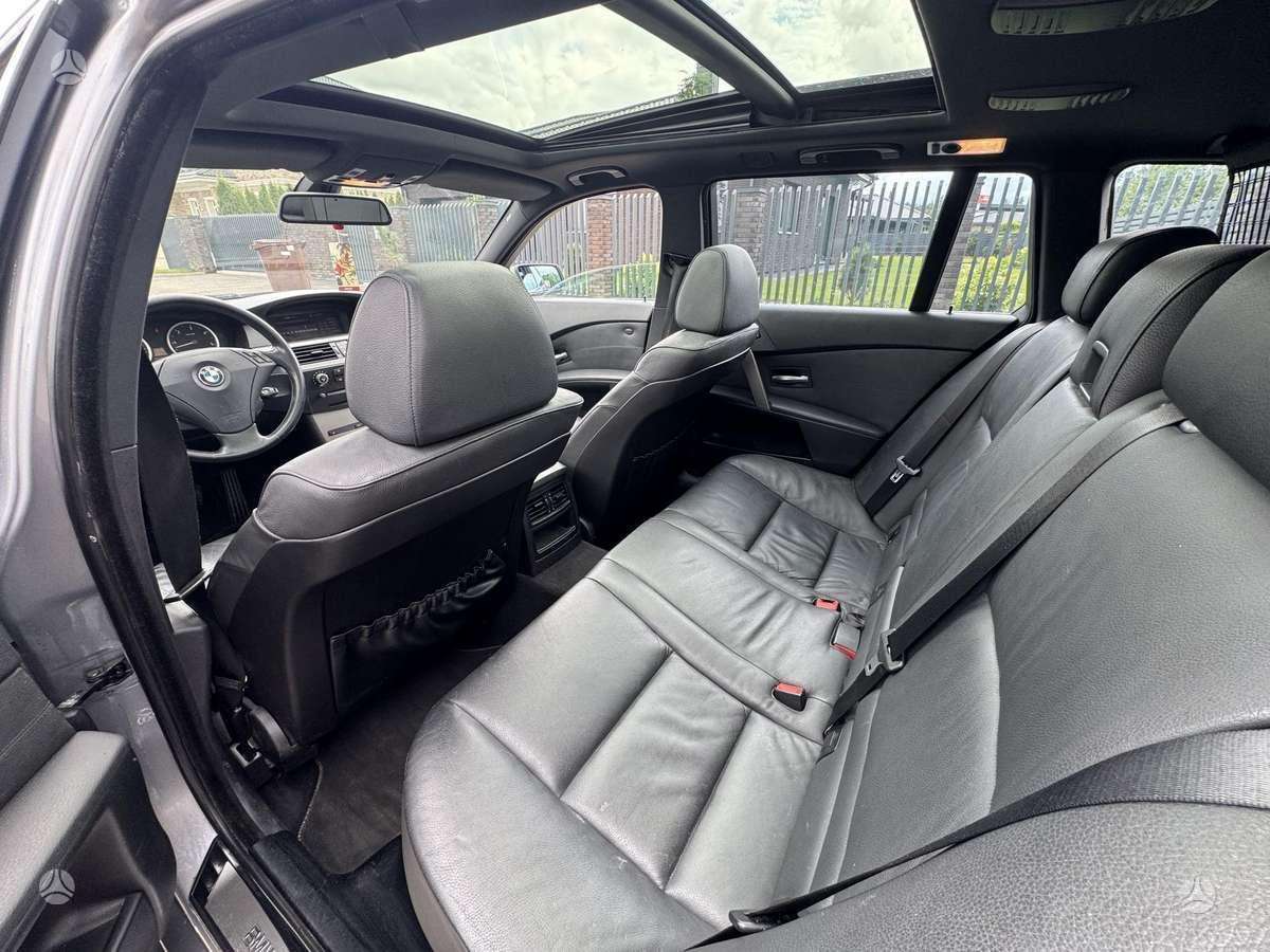 BMW 525, 2.5 l., Универсал