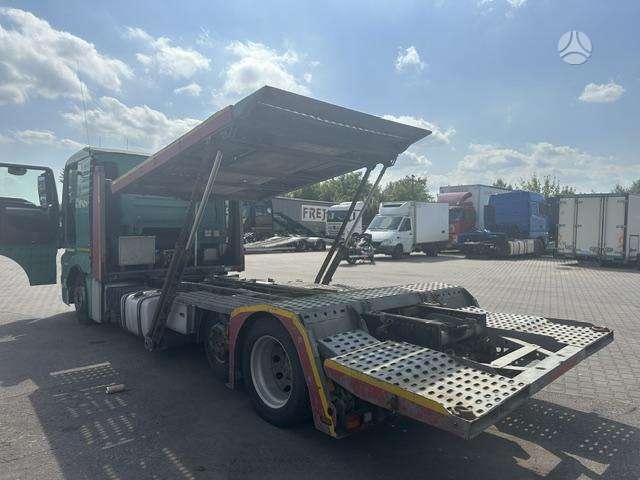 MAN TGX 23.440, auto transporters