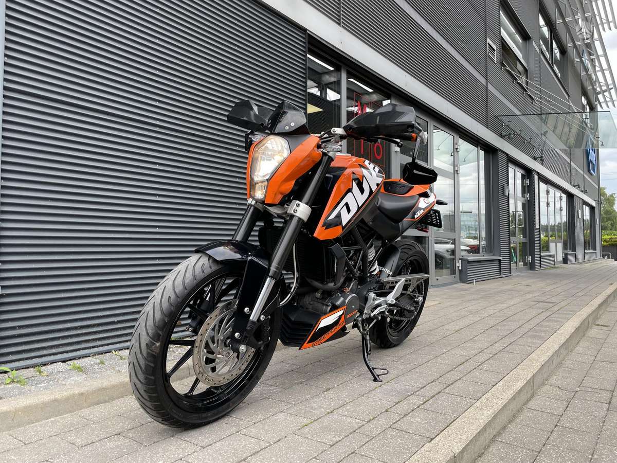 KTM Duke 125cc, street / classic