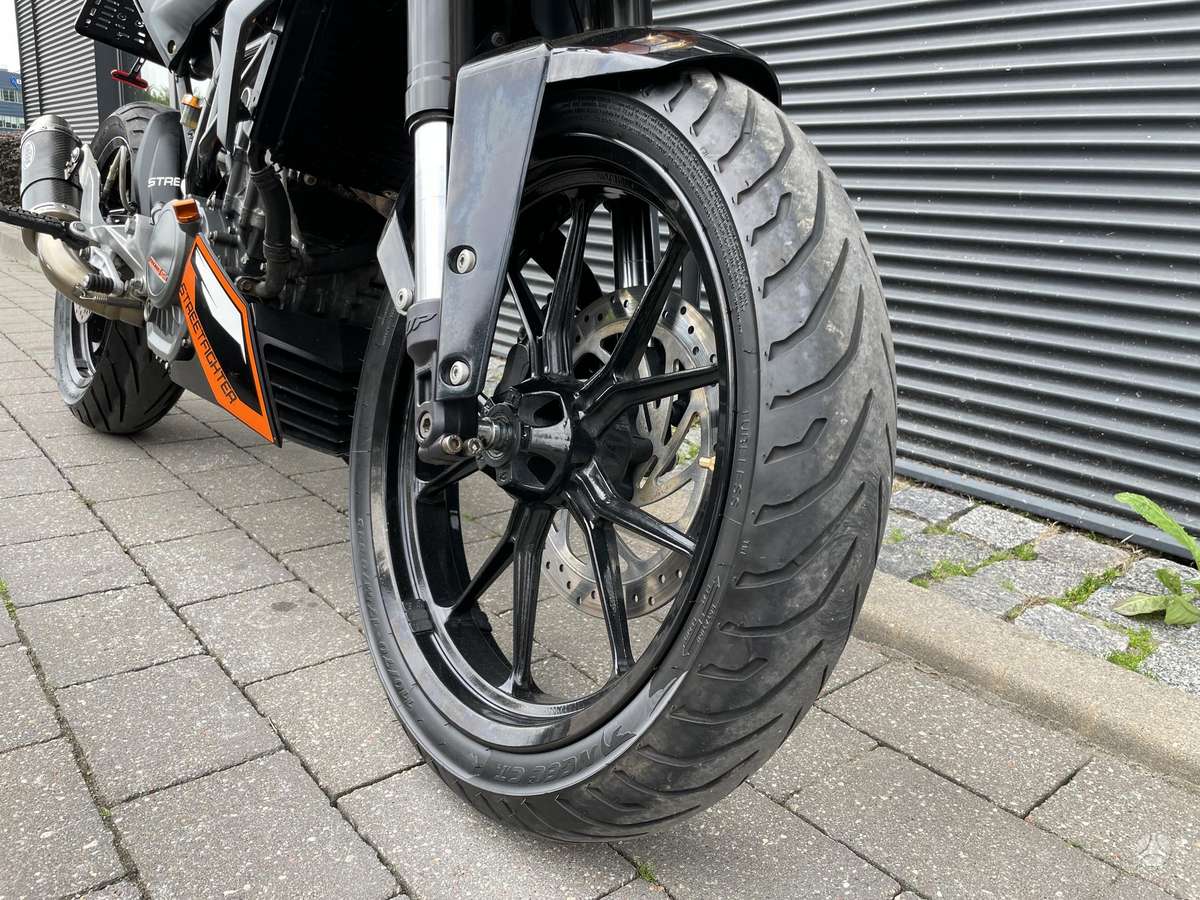 KTM Duke 125cc, street / classic