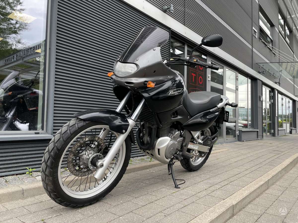 Suzuki XF 650cc, enduro / adventure