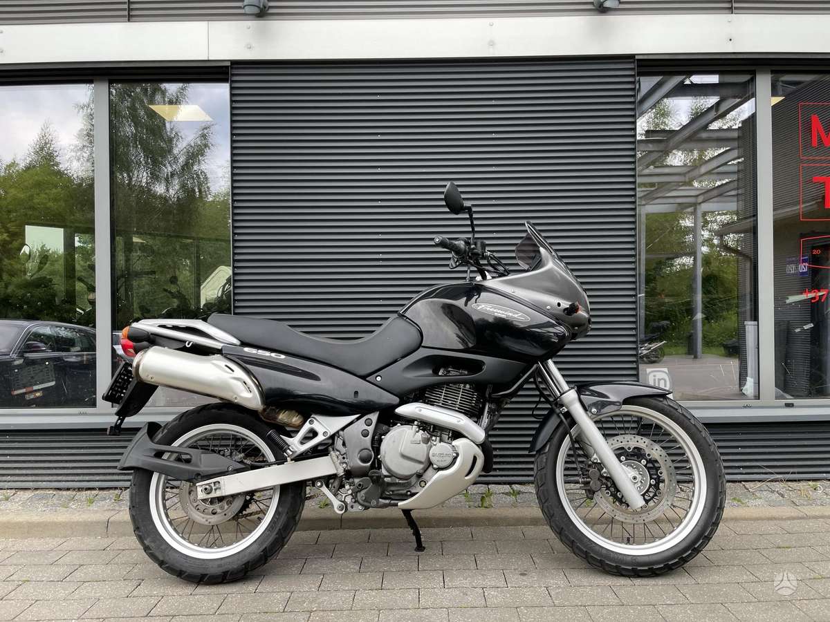 Suzuki XF 650cc, enduro / adventure