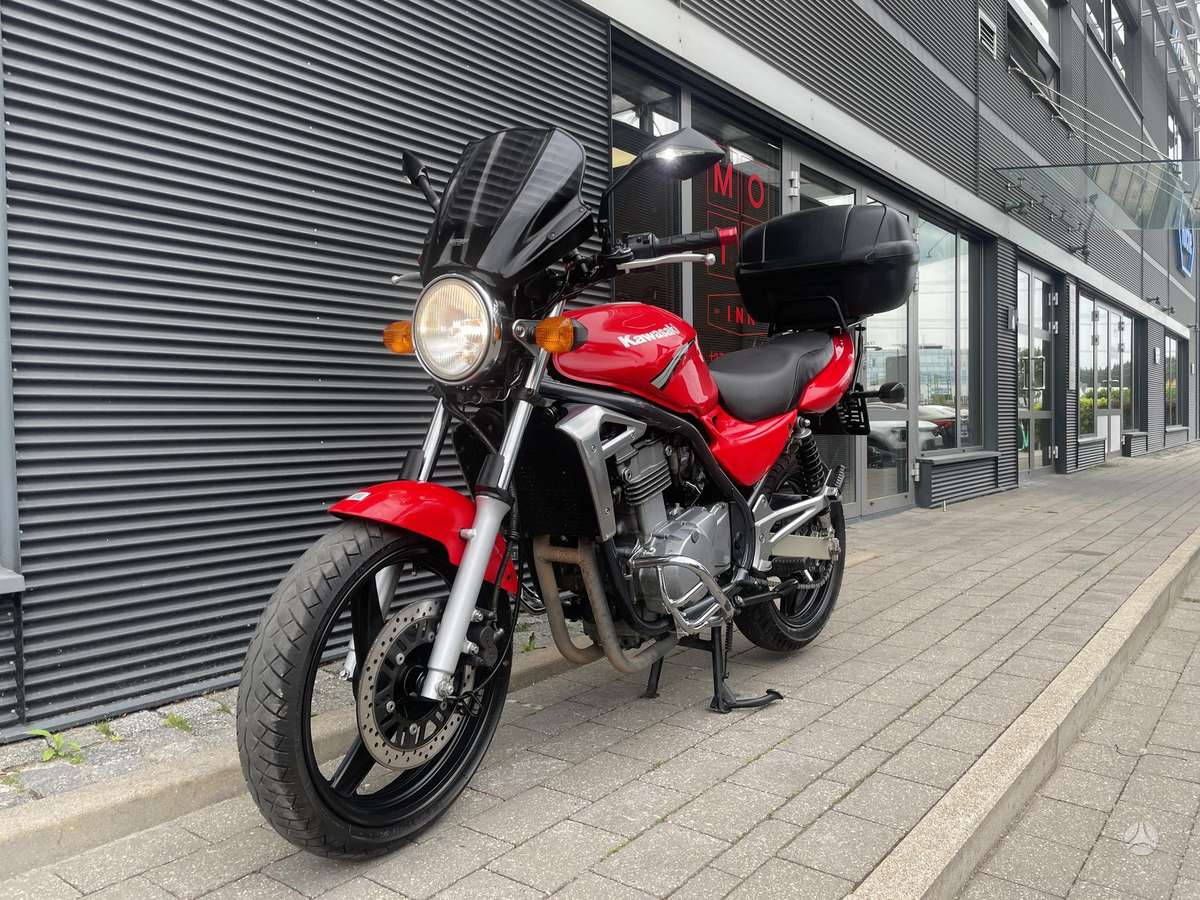 Kawasaki ER 500cc, street / classic