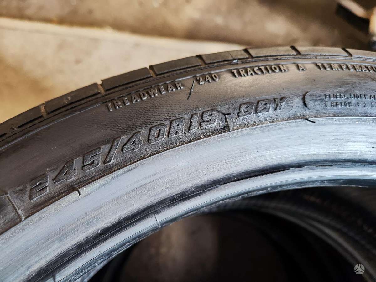 Goodyear, летние 245/40 R19