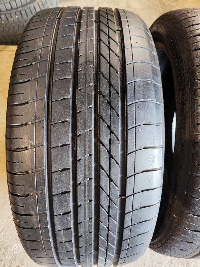 Goodyear, vasarinės 245/40 R19
