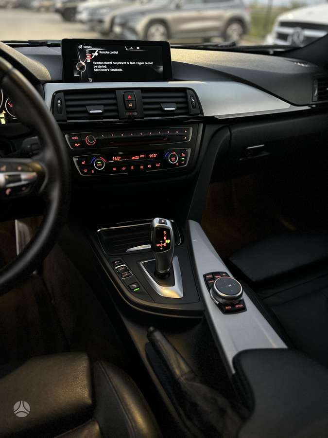BMW 320, 2.0 l., wagon