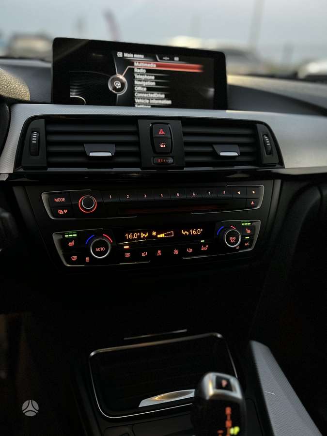 BMW 320, 2.0 l., Универсал