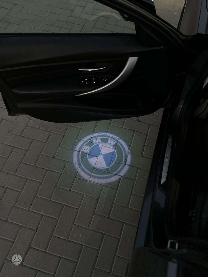 BMW 320, 2.0 l., wagon