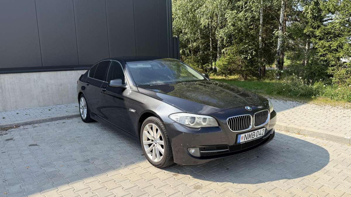 BMW 530, 3.0 l., Седан