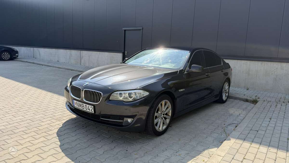 BMW 530, 3.0 l., Седан