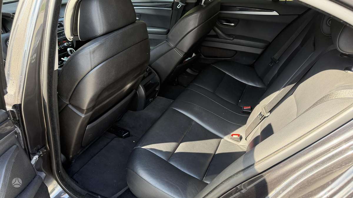 BMW 530, 3.0 l., Седан