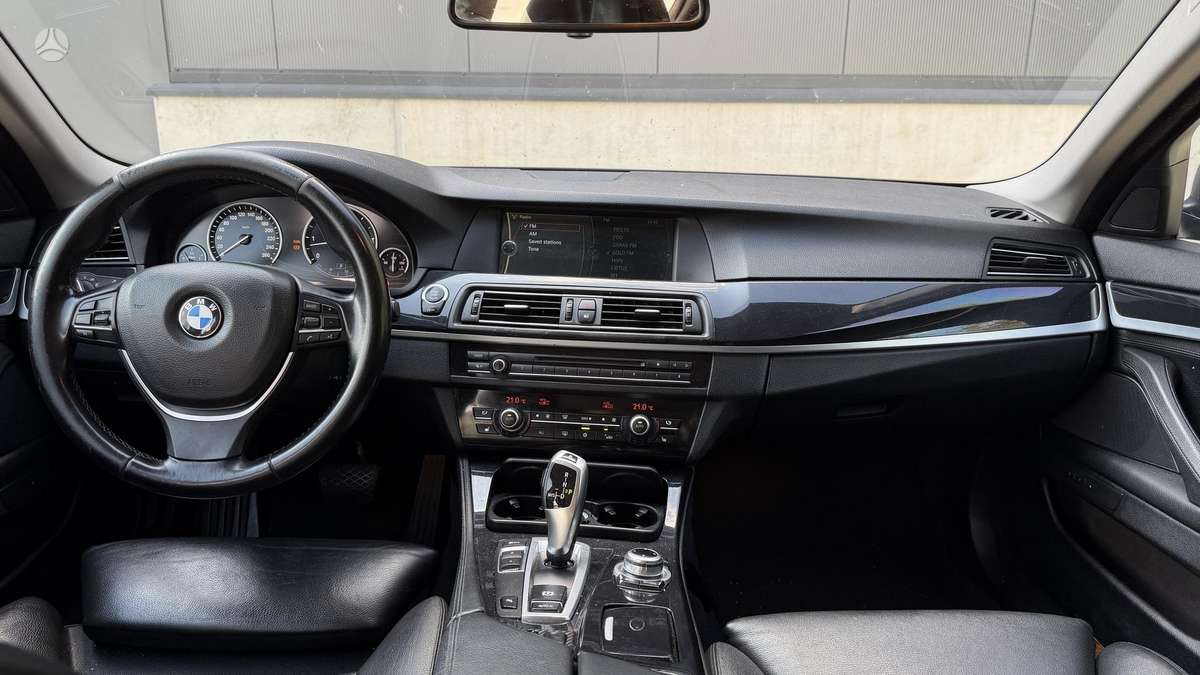 BMW 530, 3.0 l., Седан