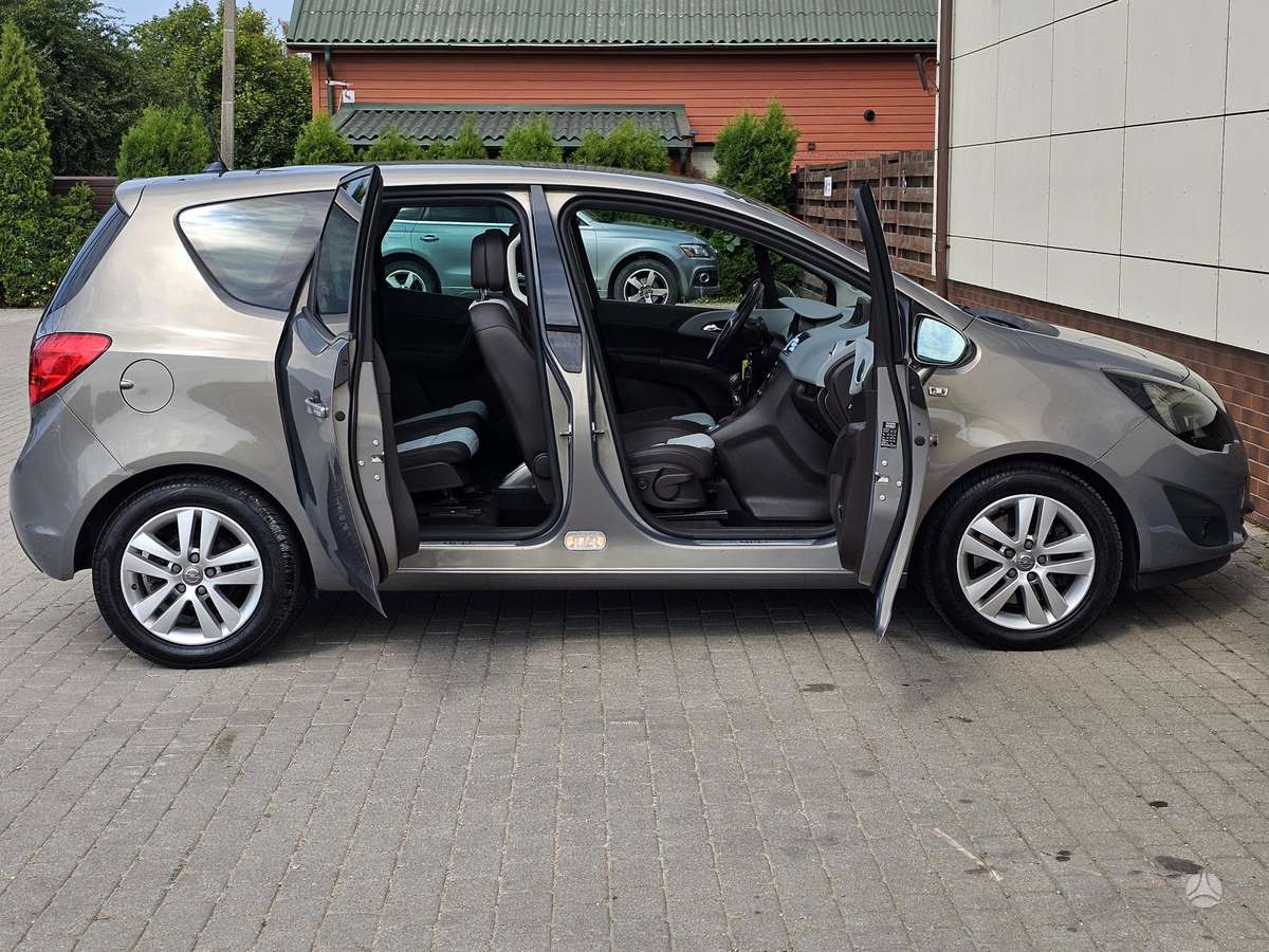 Opel Meriva, 1.7 l., hatchback