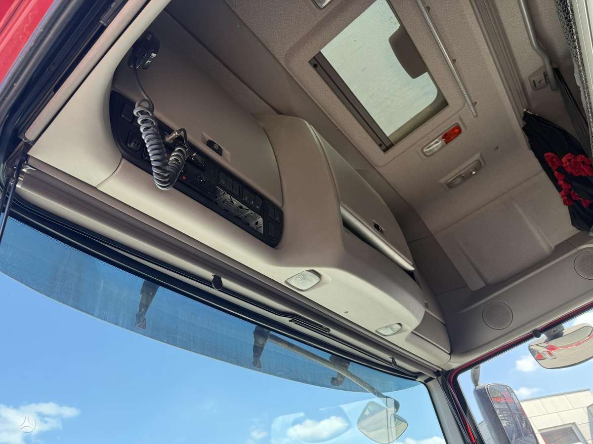 DAF XF 460 Su Hidraulika, double sleeper