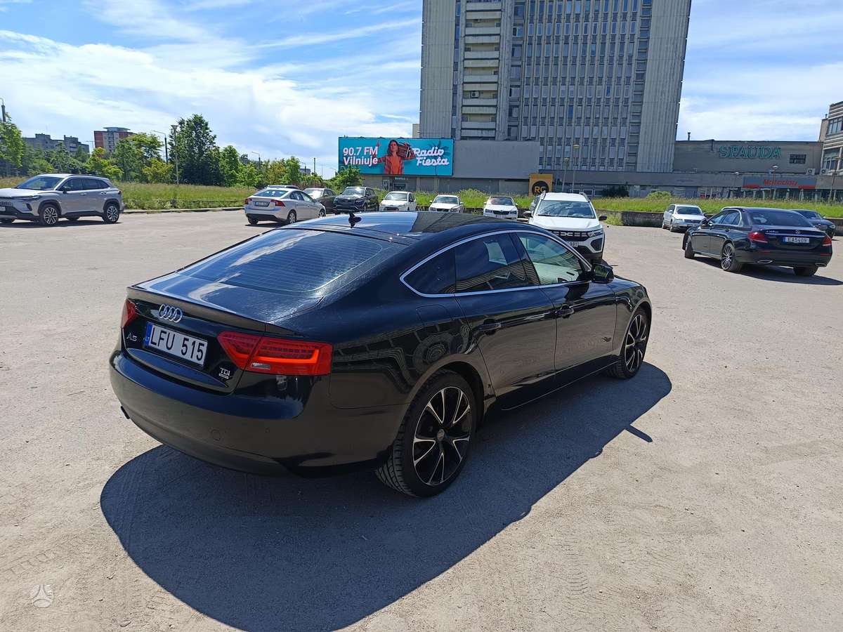 Audi A5, 2.0 l., hatchback