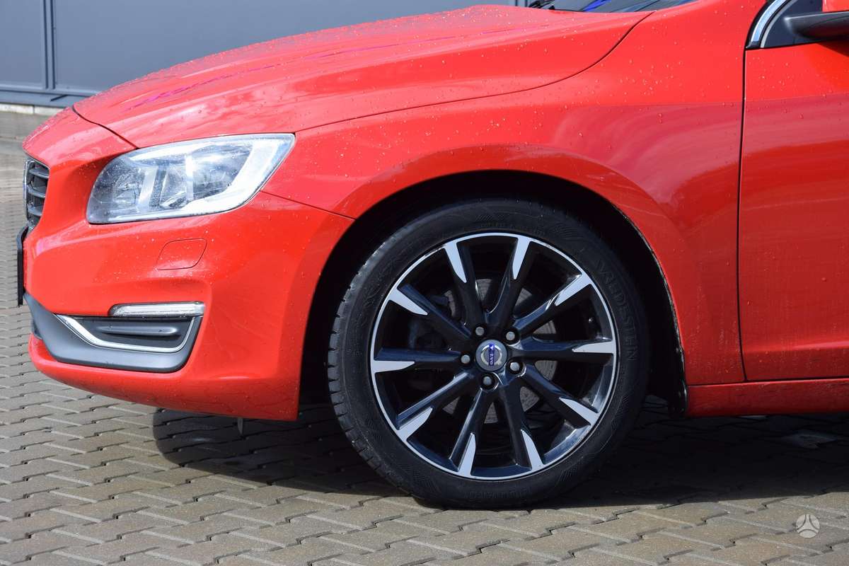 Volvo V60, 2.0 l., Универсал
