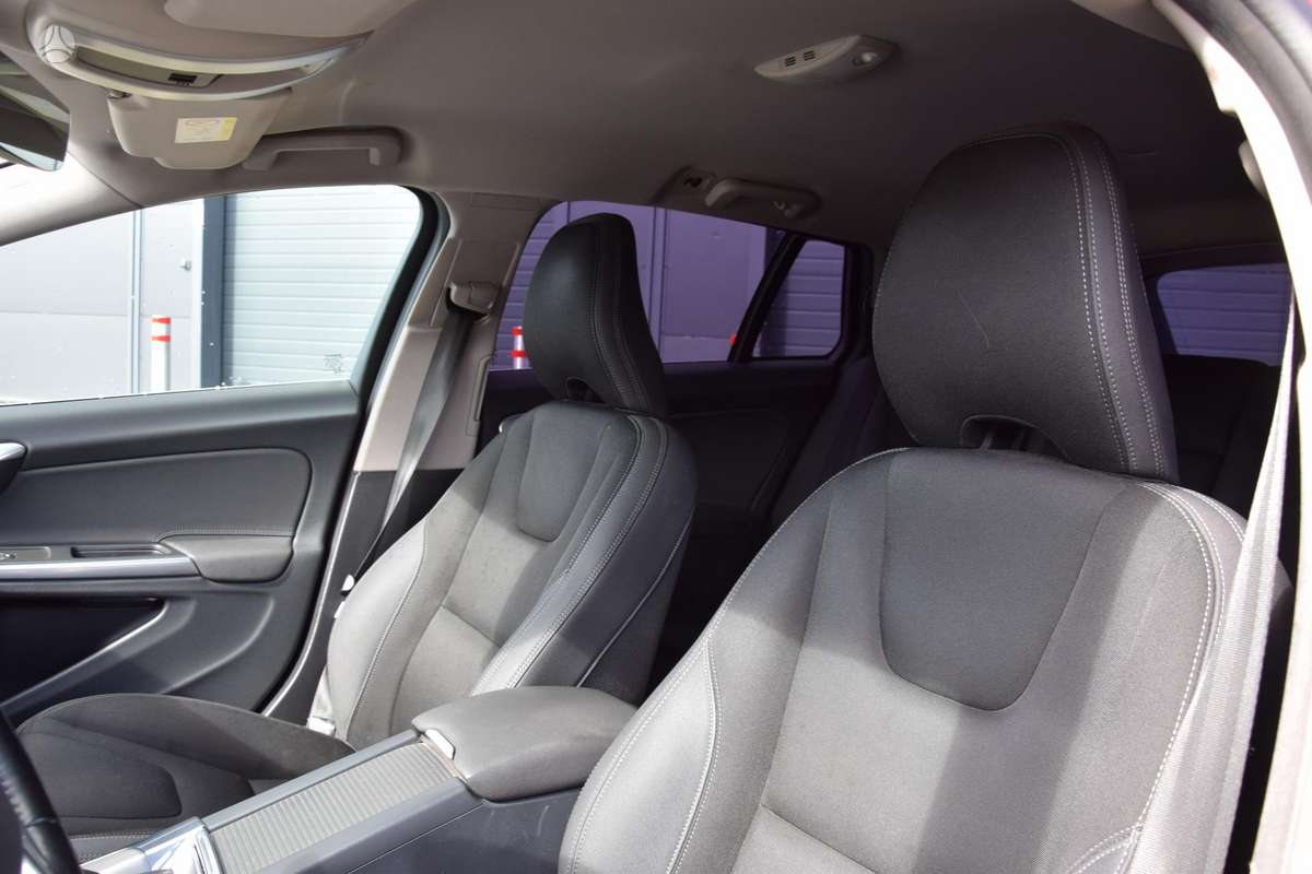 Volvo V60, 2.0 l., Универсал