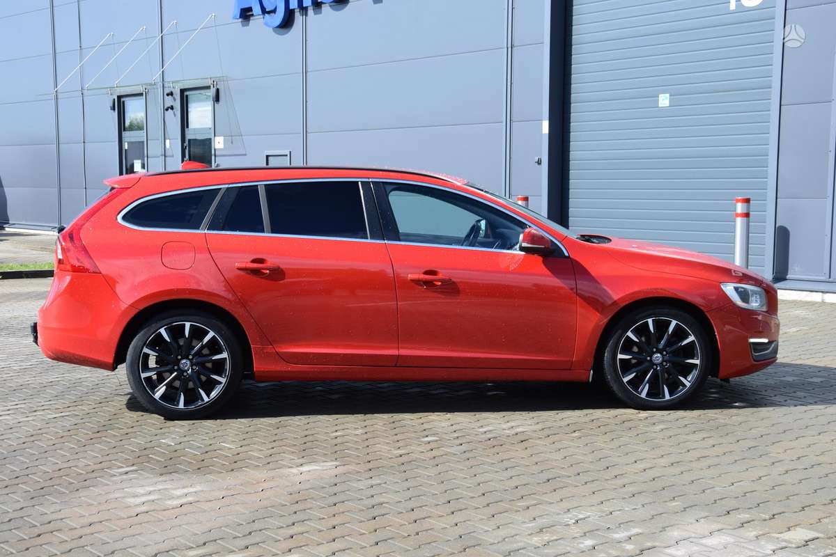 Volvo V60, 2.0 l., Универсал