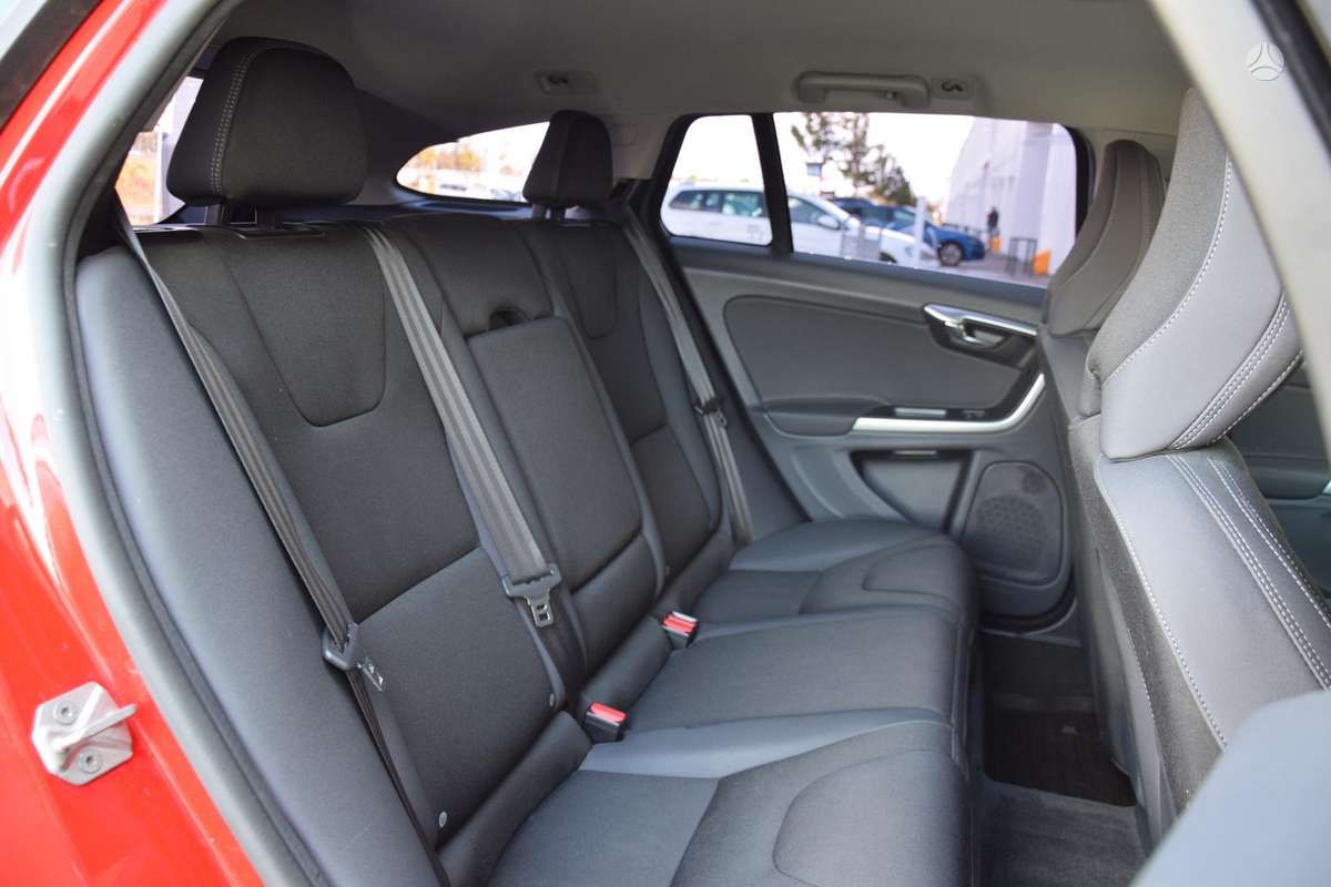 Volvo V60, 2.0 l., Универсал