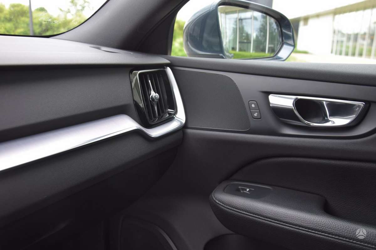 Volvo V60, 2.0 l., Универсал