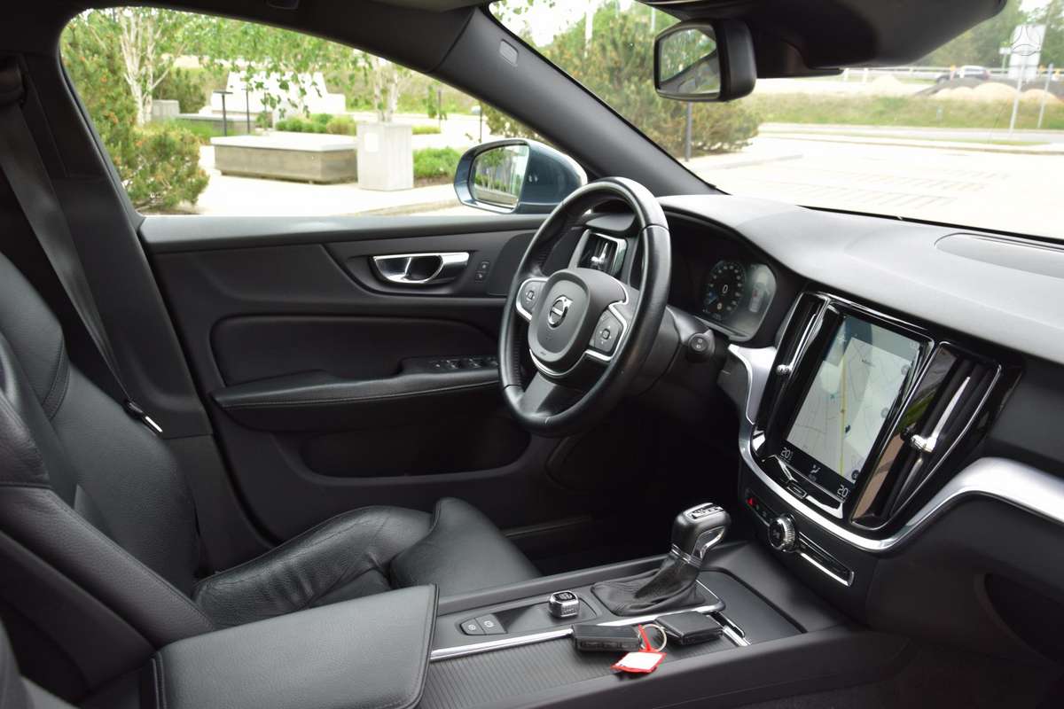 Volvo V60, 2.0 l., wagon