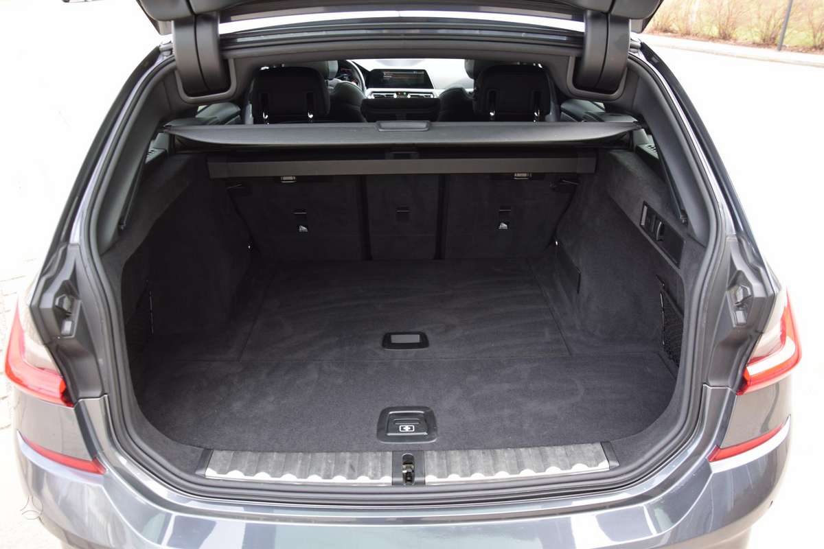 BMW 320, 2.0 l., wagon