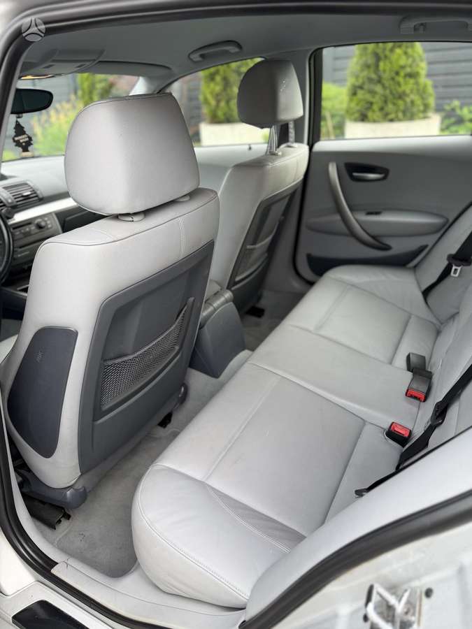 BMW 120, 2.0 l., hatchback