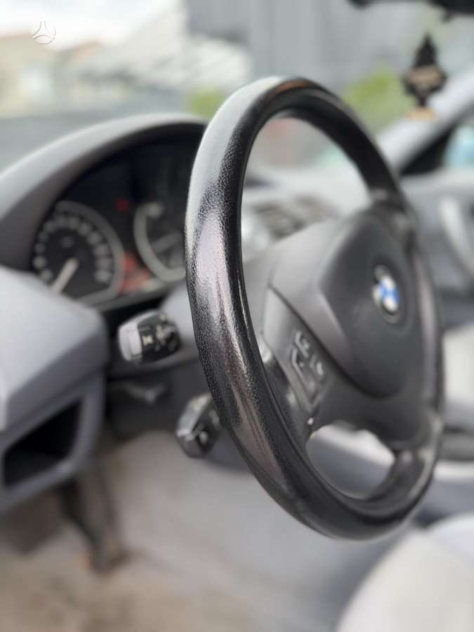 BMW 120, 2.0 l., hatchback