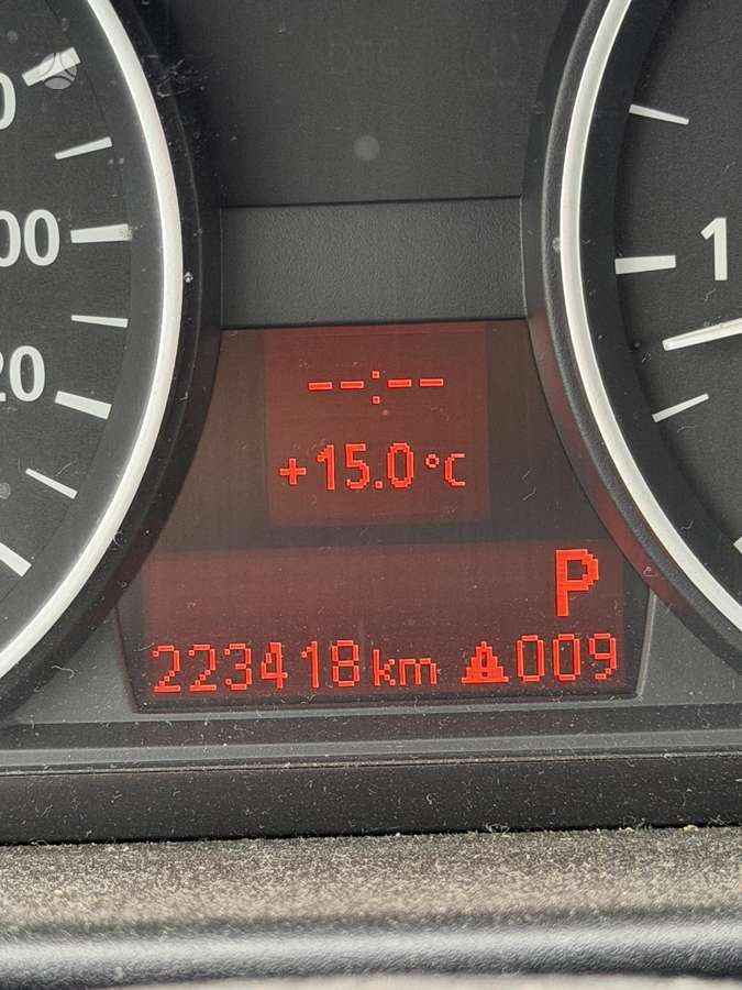 BMW 120, 2.0 l., hatchback