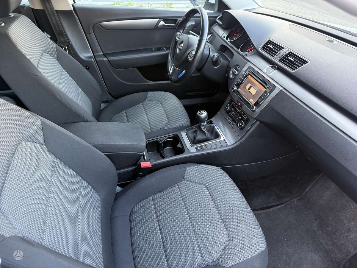 Volkswagen Passat, 1.4 l., Универсал